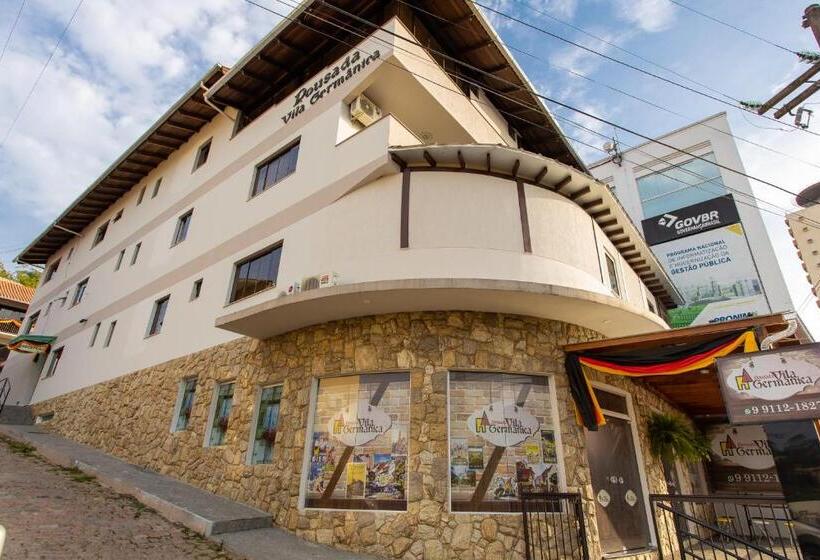 اتاق لوکس چهار تخته, Vila Germânica