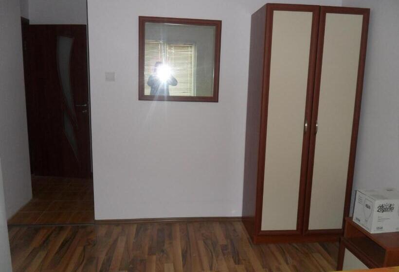 اتاق استاندارد, Guest House Kami