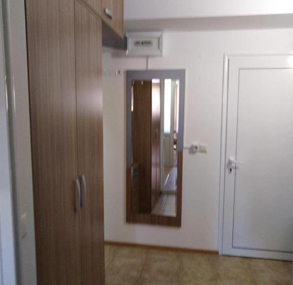 Апартаменты 1 Спальня, Guest House Kami