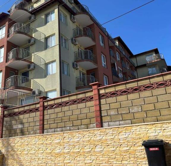 آپارتمان 1 خوابه, Guest House Kami