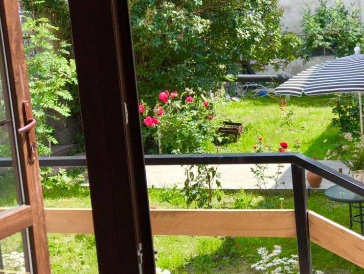 اتاق خانوادگی, Soso Burduli S Guesthouse