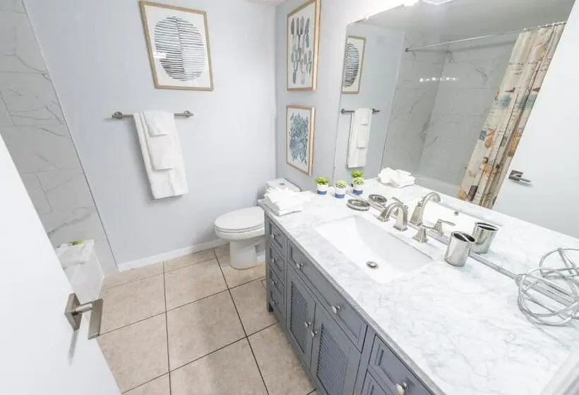 海の見える２ベッドルームアパートメント, Sandcastles   Cocoa Beach Oceanfront Condos With Heated Pool Tennis