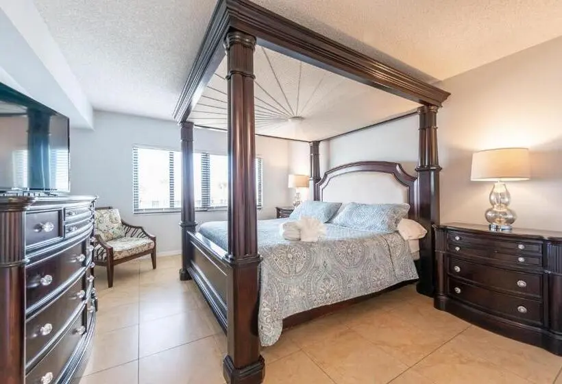 海の見える２ベッドルームアパートメント, Sandcastles   Cocoa Beach Oceanfront Condos With Heated Pool Tennis
