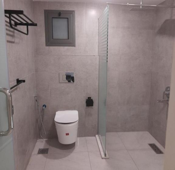 스탠다드 스튜디오, Al Anoud & Aljawhara Apartments