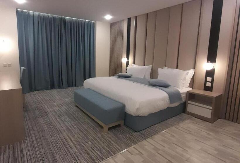 استودیوی استاندارد, Al Anoud & Aljawhara Apartments