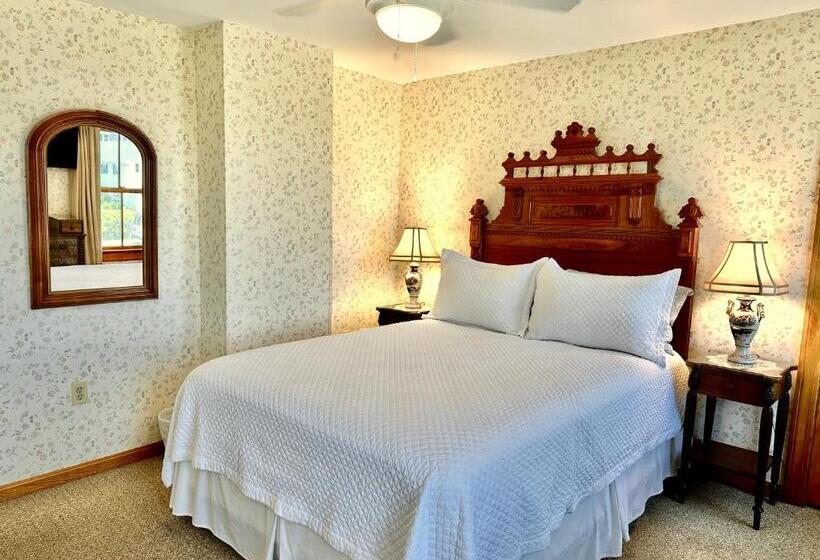 Номер Стандарт Совместная Ванная, Rose Farm Inn