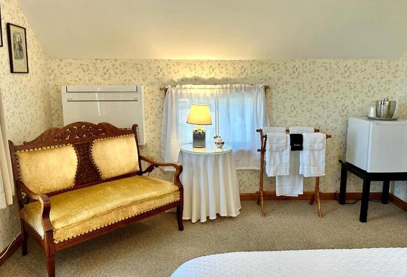 스탠다드 룸 공동 욕실, Rose Farm Inn