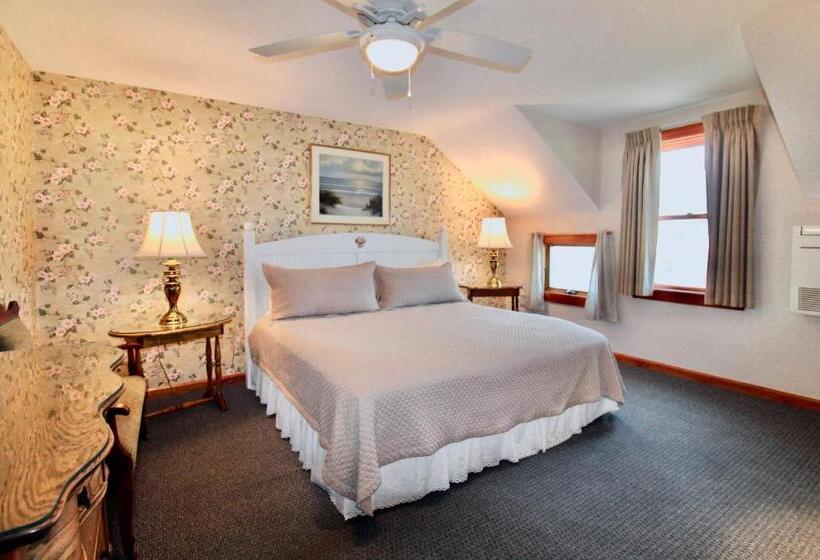 חדר סטנדרט חדר אמבטיה משותף, Rose Farm Inn