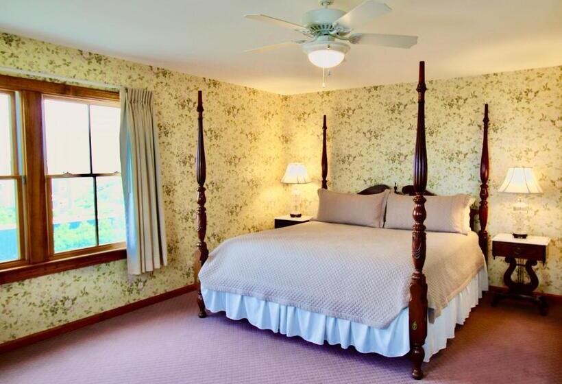 חדר סטנדרט עם מיטת קינג, Rose Farm Inn