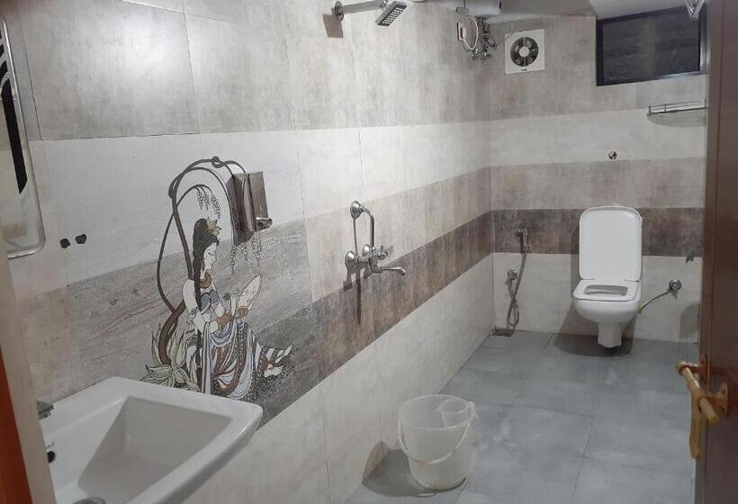 غرفة سوبيريور سرير كينج, Nature Villa Kochi