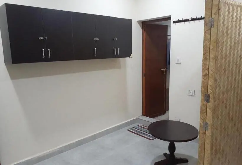 سوییت جونیور لوکس, Nature Villa Kochi