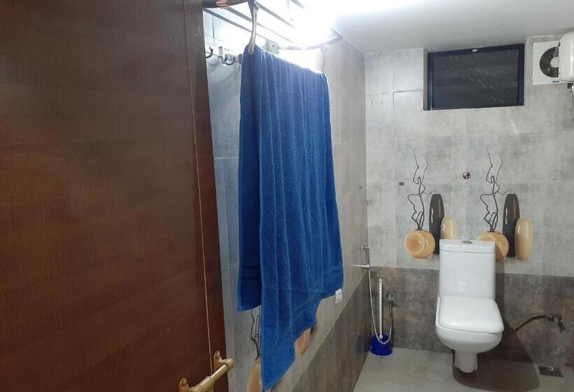 جناح جونيور ديلوكس, Nature Villa Kochi