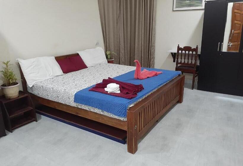 جناح جونيور ديلوكس, Nature Villa Kochi