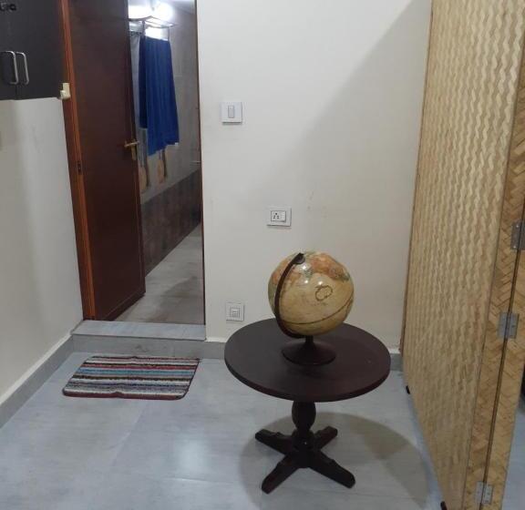 חדר אקונומי לארבעה, Nature Villa Kochi