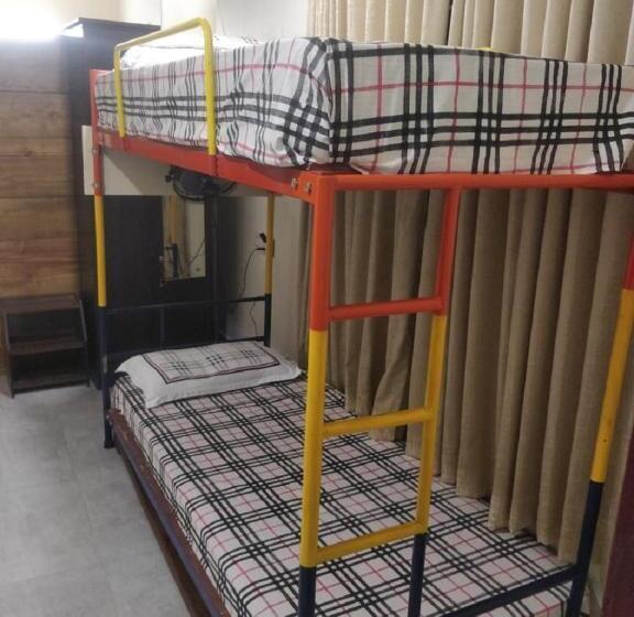 חדר אקונומי לארבעה, Nature Villa Kochi