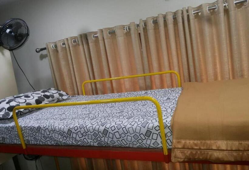 غرفة إقتصادية رباعية, Nature Villa Kochi