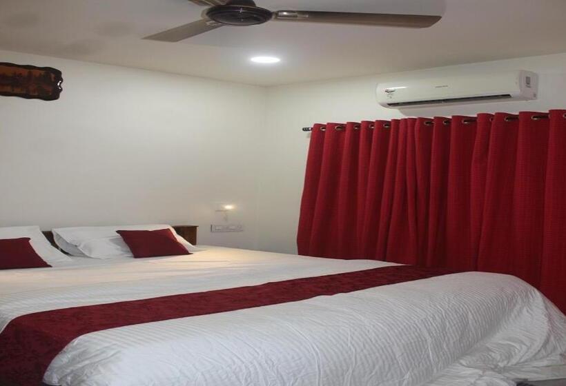 غرفة سوبيريور سرير كينج, Nature Villa Kochi