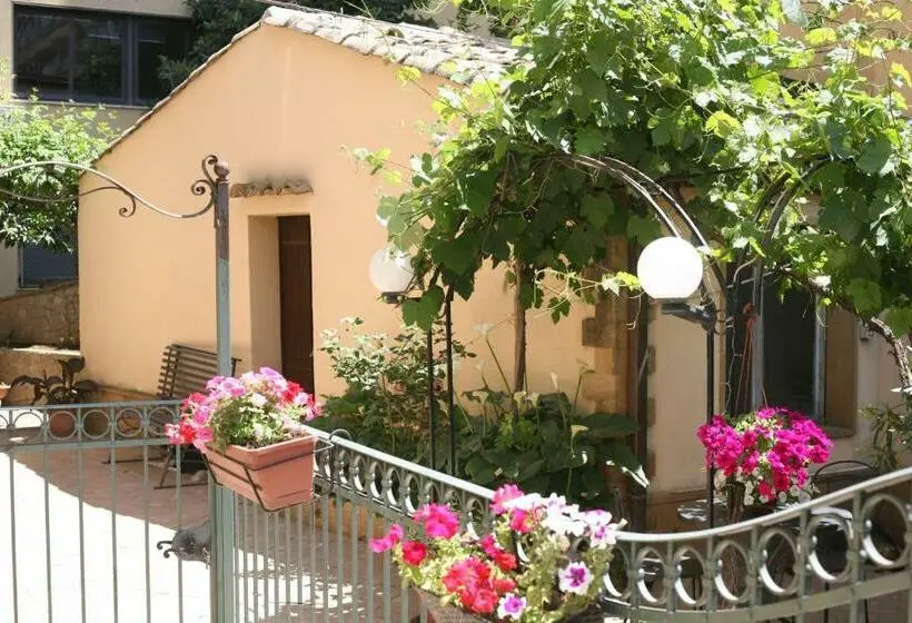 Huoneisto 1 Makuuhuone, Appartamento A Casa Di Gesuè