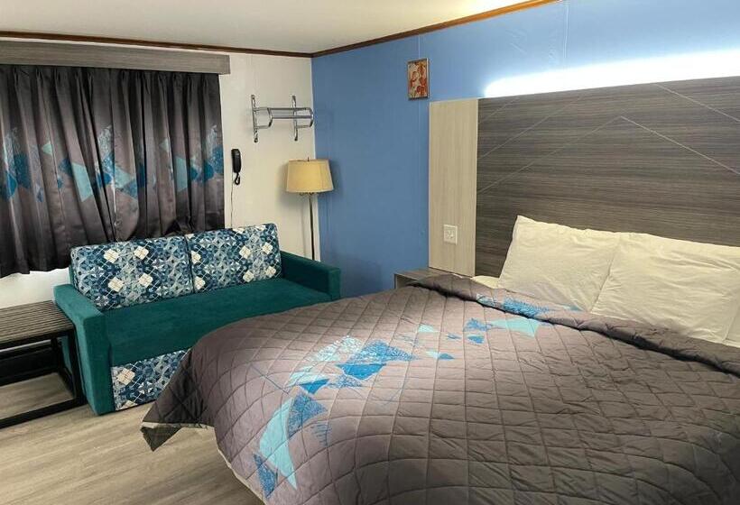 חדר סטנדרט עם מיטת קינג, Belmont Motel