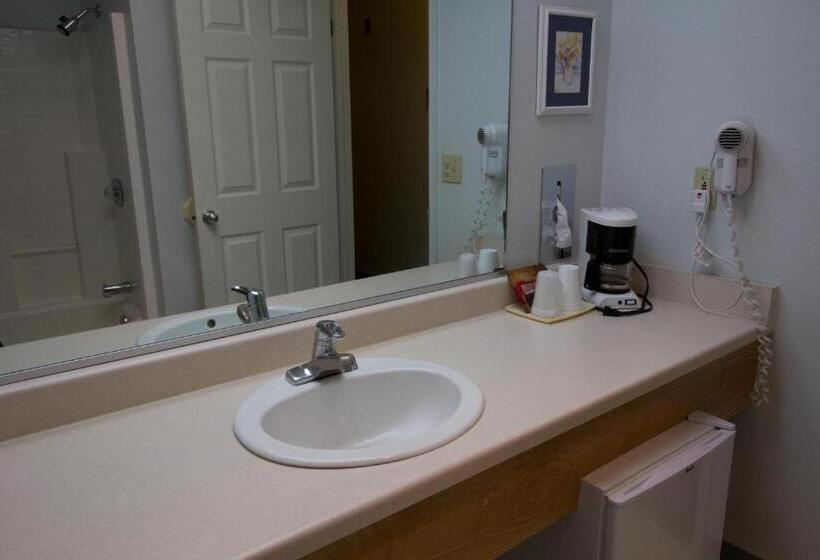 חדר סטנדרט עם מיטת קווין, Jailhouse Motel And Casino