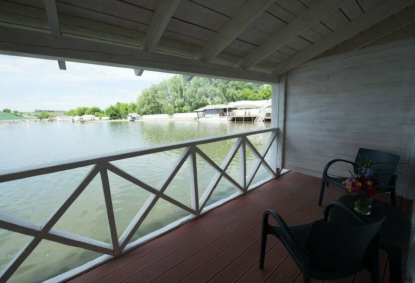 كابينة, Dachalove