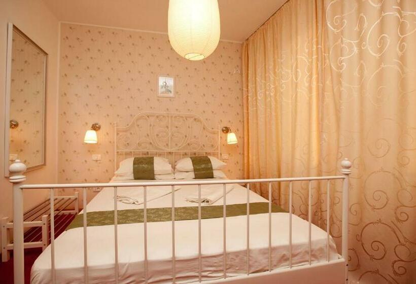 スタンダードシングルルーム, Pension Dinu Residence