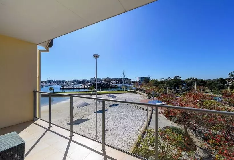 2 Bedroom Apartment with Views, Dolphin Quay Apartments