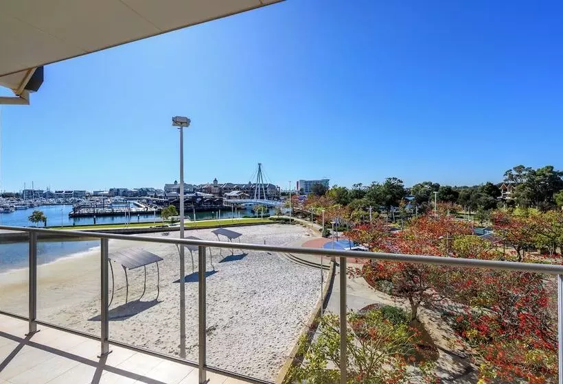 2 Bedroom Apartment with Views, Dolphin Quay Apartments