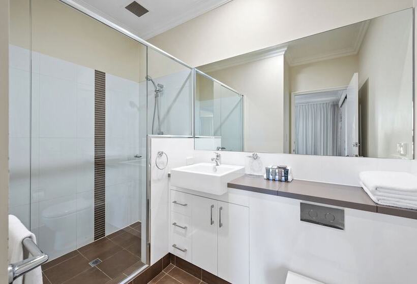 דירת חדר סופריור, Dolphin Quay Apartments