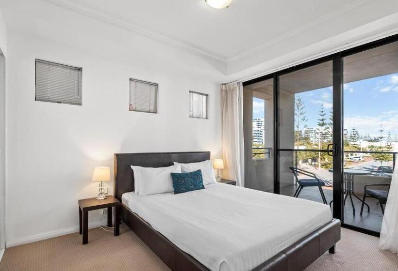 스탠다드 스튜디오, Dolphin Quay Apartments