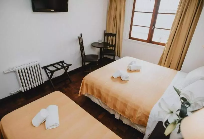 اتاق استاندارد سه نفره, Gran Hotel Miglierina