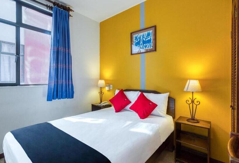 غرفة عائلية, Capital O Parador Crespo Hotel, Oaxaca