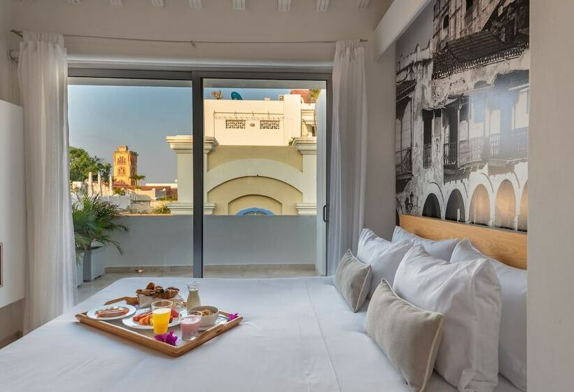 غرفة بريميوم, Delirio