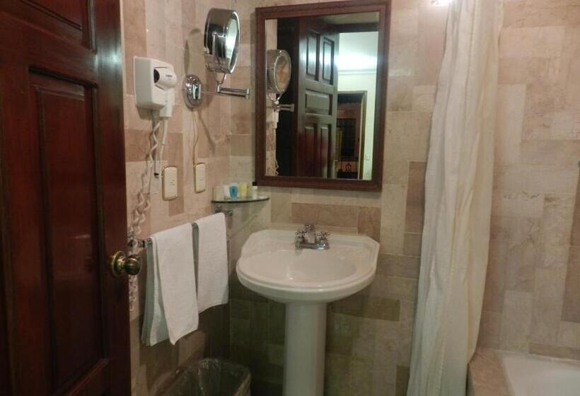 جناح جونيور, Hacienda De Los ángeles By Rotamundos