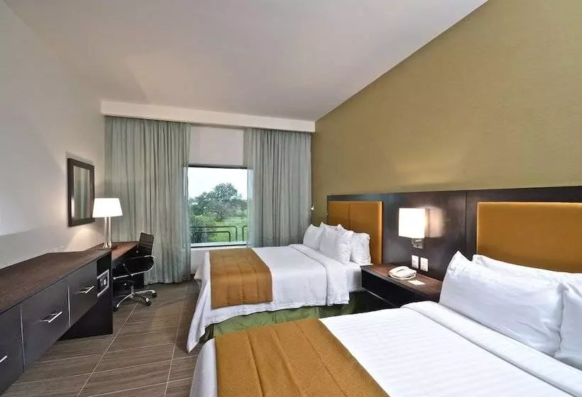 2ダブルベッドのスタンダードルーム, Holiday Inn Tampico Altamira, An Ihg