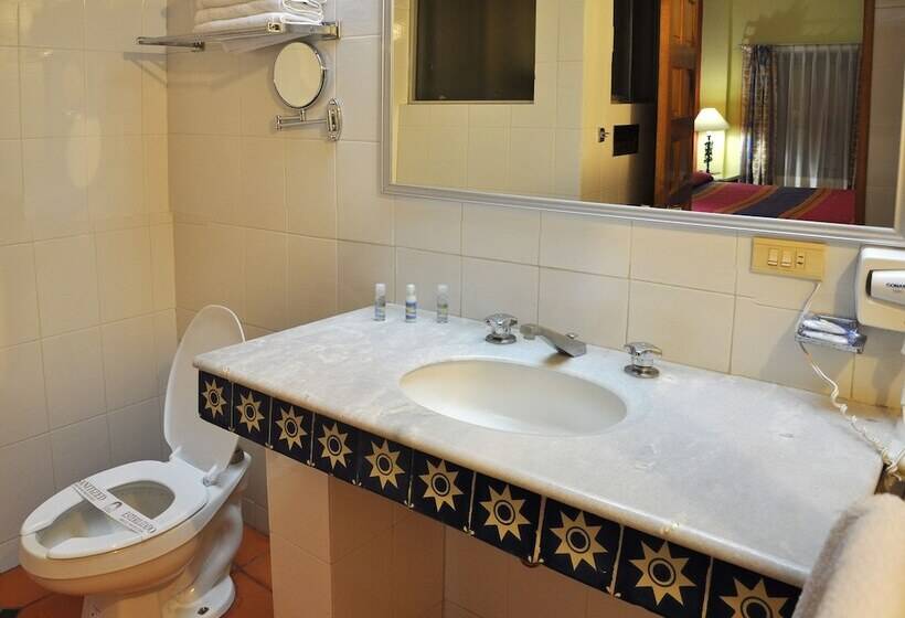 スタンダードルーム, La Parroquia