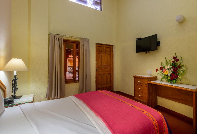 スタンダードルーム, La Parroquia