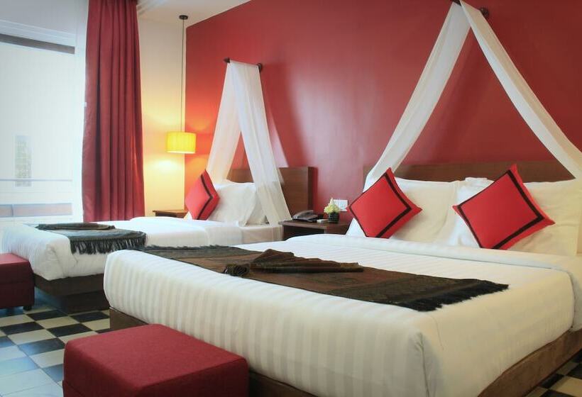 バルコニー付きデラックスルーム, Mekong Angkor Palace