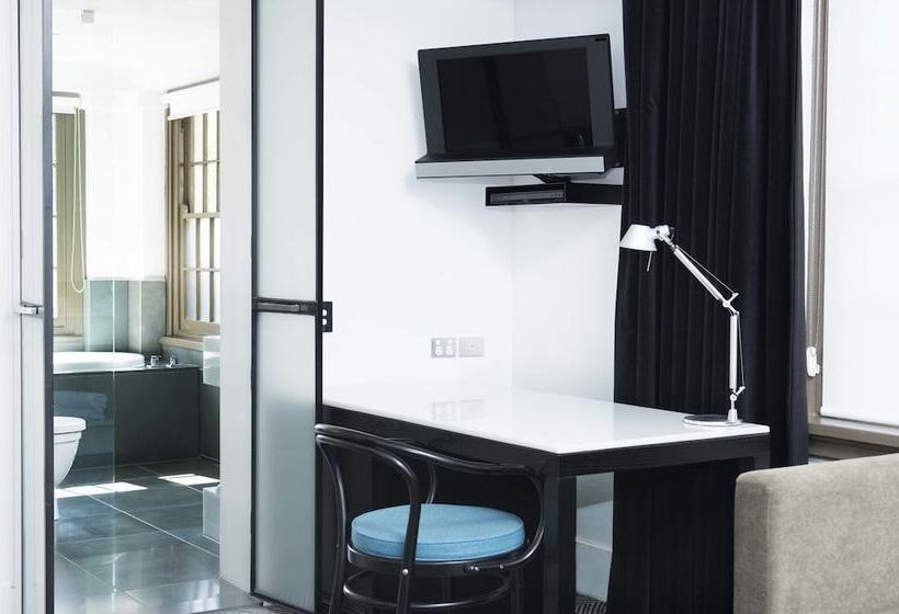 标准间, Peppers Gallery