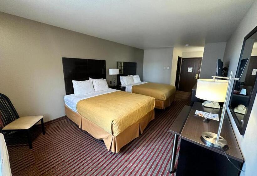 标准间, Rodeway Inn & Suites Madison East