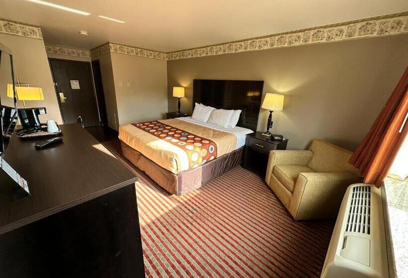 适合残疾人士使用的带超级大床的标准间, Rodeway Inn & Suites Madison East