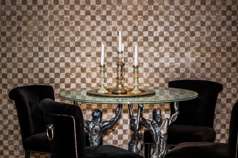 إستوديو ديلوكس, Royal Castle Design & Spa