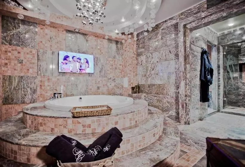 آپارتمان 1 خوابه, Royal Castle Design & Spa