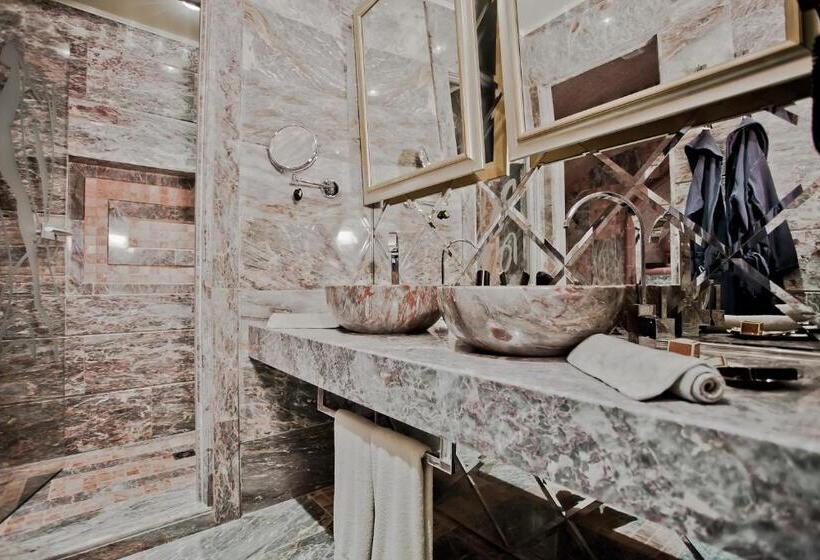 شقة غرفة واحدة, Royal Castle Design & Spa