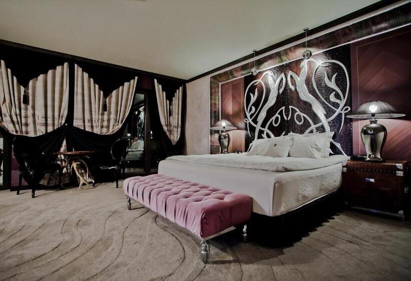 إستوديو قياسى ذو إطلالة جانبية على البحر, Royal Castle Design & Spa