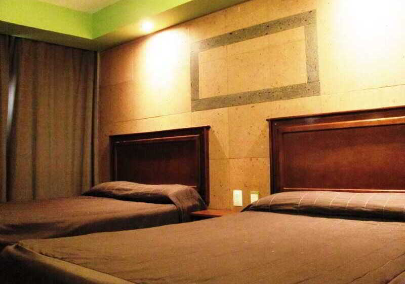 غرفة قياسية, San Luis