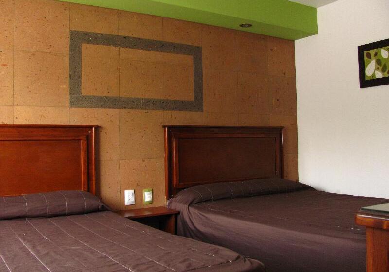 غرفة قياسية, San Luis