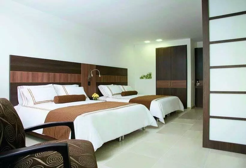 コンフォートルーム, San Simon Hotel Pereira By Soratama