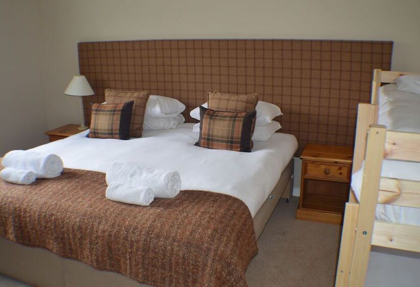 Семейный Номер, The Inn @ Aird A Bhasair