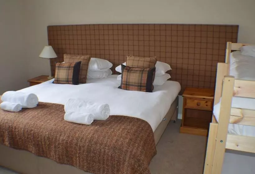Perhehuone, The Inn @ Aird A Bhasair